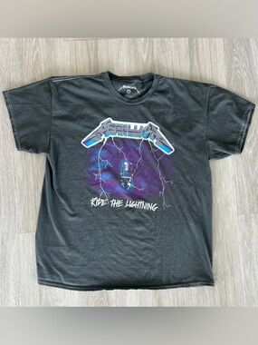 Metallica Ride the Lightning Graphic Tee Large Gray Cotton